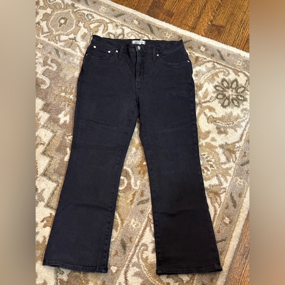 Madewell “Mid Rise Kick Out Crop Jeans” - Picture 3 of 6